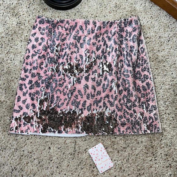 NWT Free People Pink Cheetah Sequin Mini Skirt- 4 - Picture 1 of 9